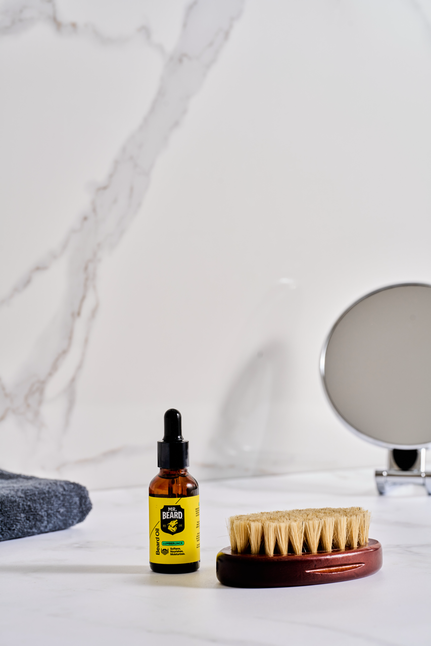 Smooth & Shine Beard Bundle (Beard Oil + Brush)